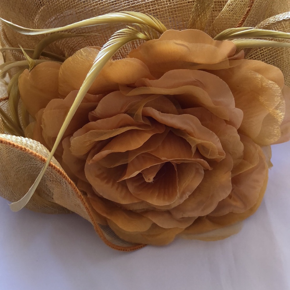 Something Special Sinamay gold Straw Wide Brimmed Fancy Summer Hat Large flower - Picture 4 of 12